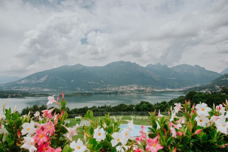 Location matrimoniale con panorama montano